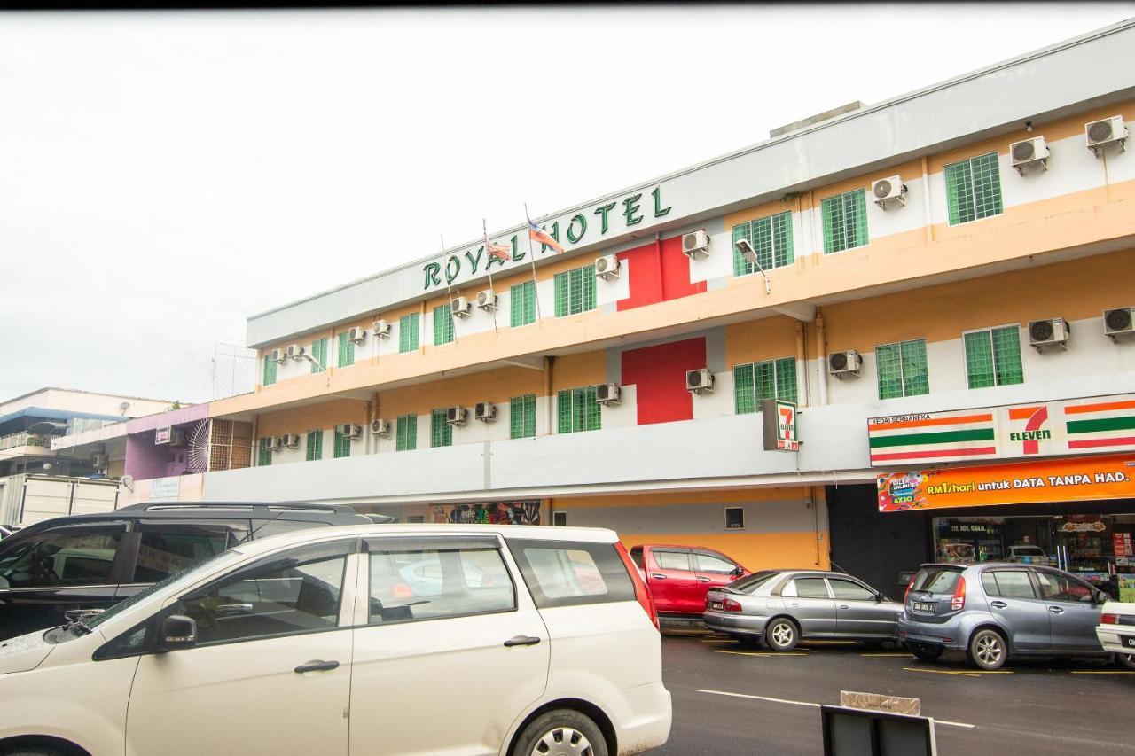 Oyo 89408 Royal Hotel Keningau Exterior photo